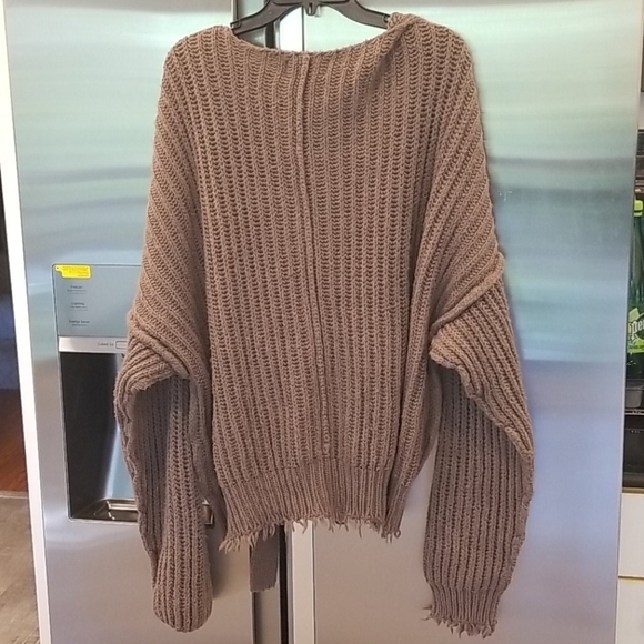 💕WILDFOX💕 Citadel Wrap Sweater - Picture 16 of 16